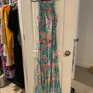 Lilly beauty! Large new, with out tags.